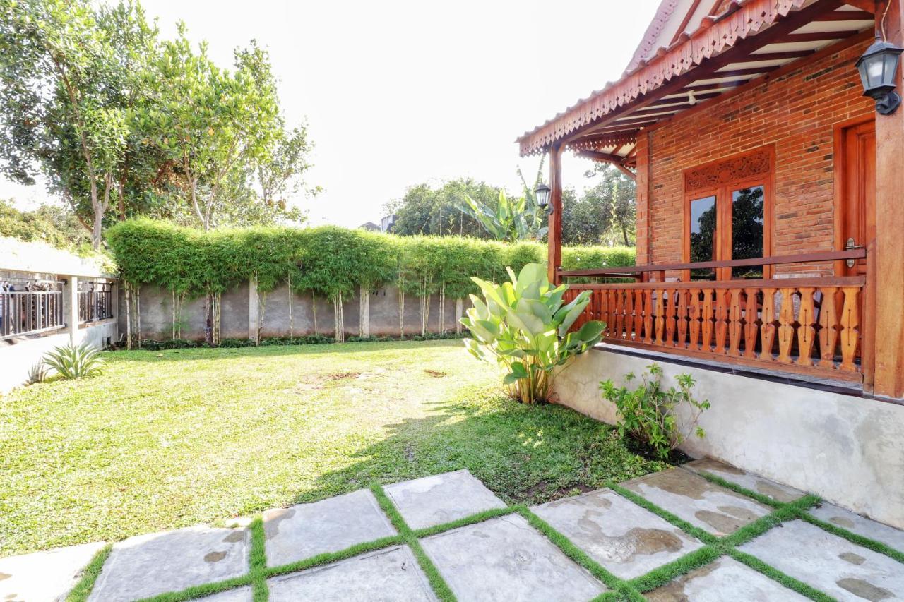 Omah Teras Bata Guesthouse 요그야카르타 외부 사진