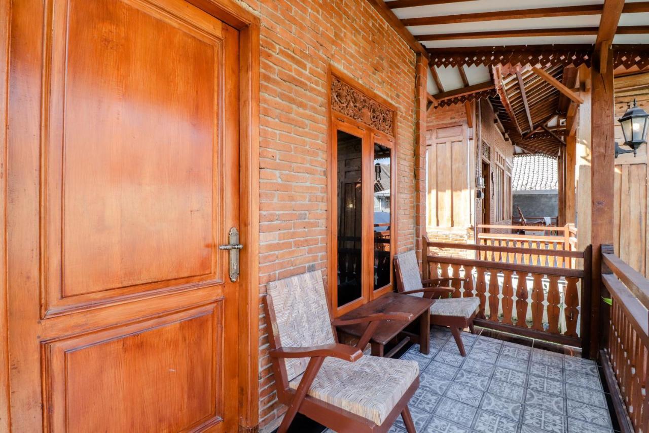 Omah Teras Bata Guesthouse 요그야카르타 외부 사진